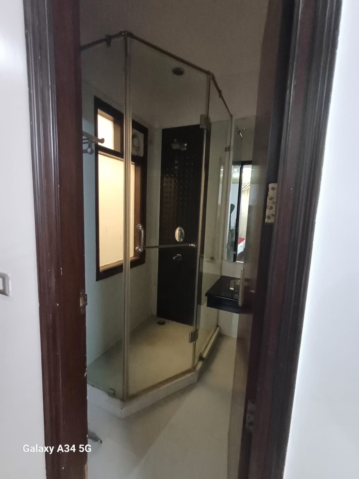 Sushant Lok Washroom